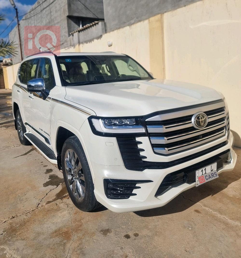 تويوتا لاندكروزر